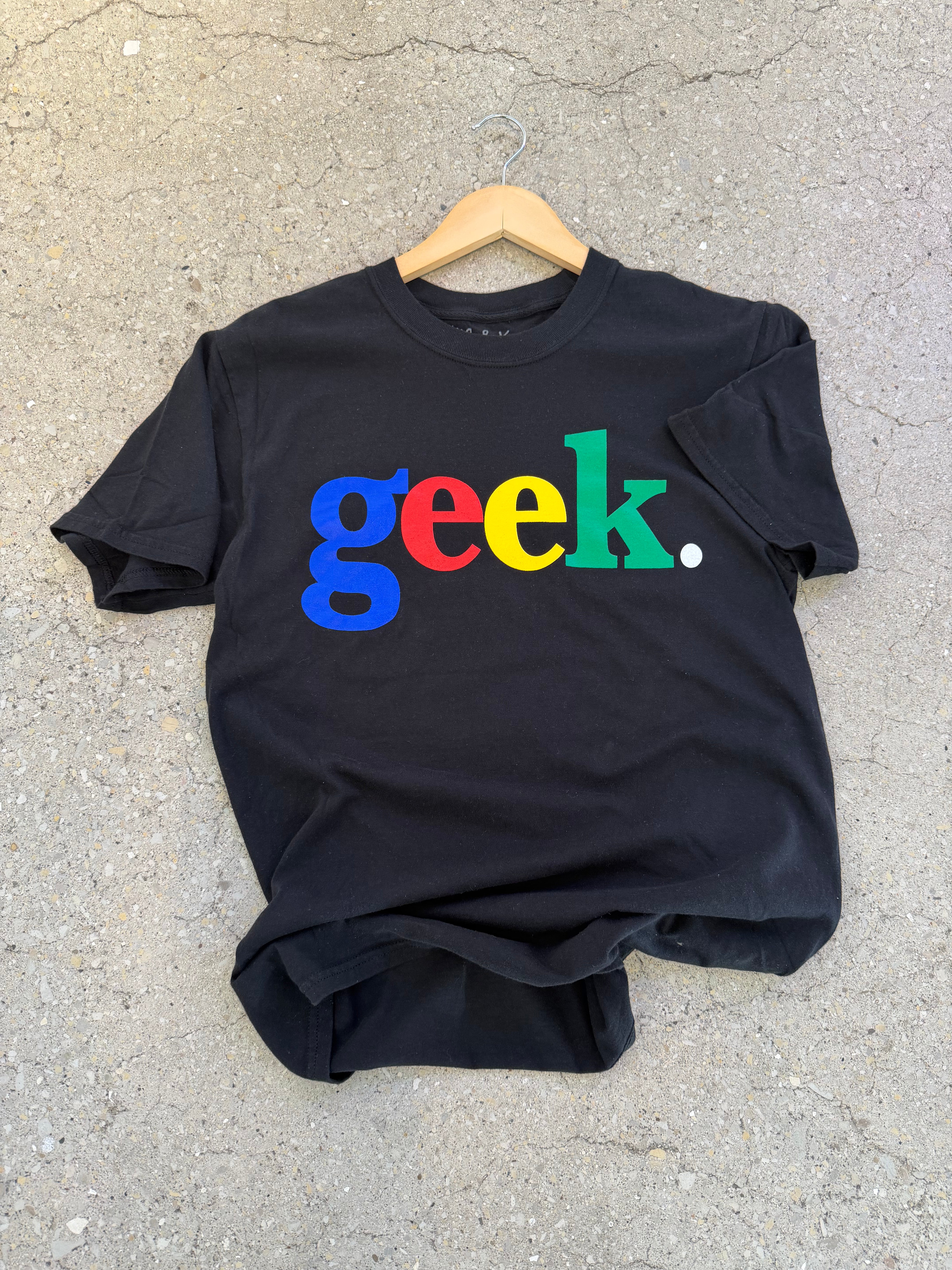 CLASSIC GEEK LOGO TEE