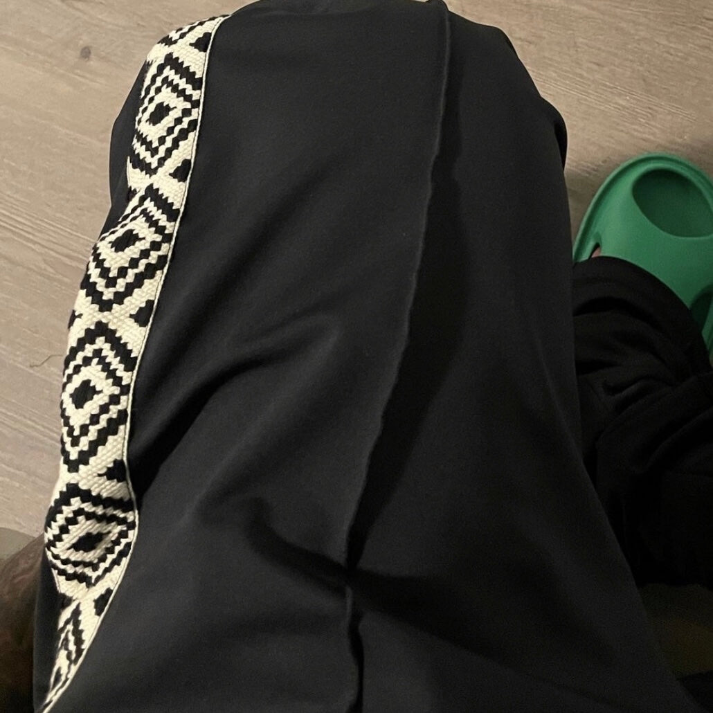 EXTENDED BLACK TRACK PANTS